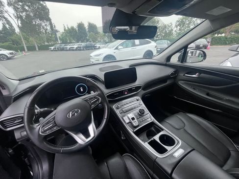 Used 2023 Hyundai Santa Fe Limited image 7