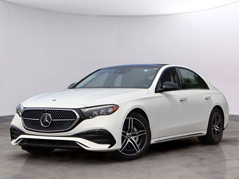 Certified 2026 Mercedes-Benz E 350 4MATIC Sedan image 1