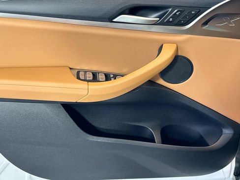 Used 2024 BMW X3 xDrive30i w/ Convenience Package image 17