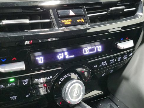 Used 2023 Acura MDX SH-AWD w/ Technology Package image 32