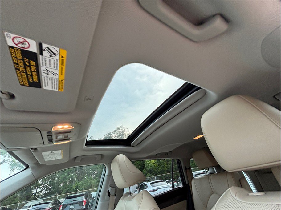 Used 2020 Toyota Highlander Limited AWD/4WD image 39