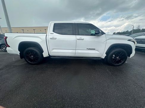 Used 2024 Toyota Tundra Limited AWD/4WD image 2