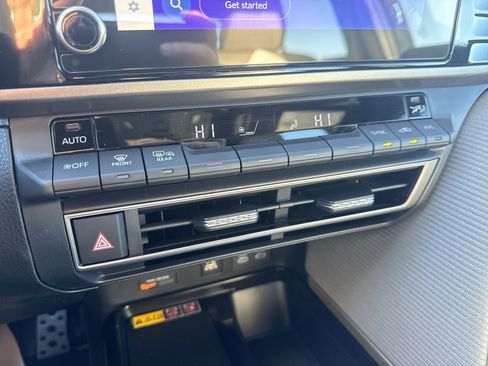 Certified 2026 Toyota Camry SE image 15