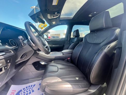 Used 2025 Hyundai Palisade Calligraphy AWD/4WD image 19