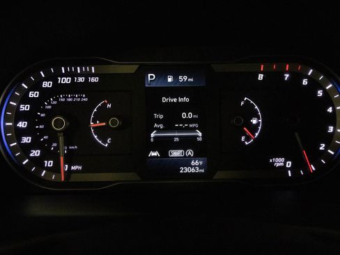 Used 2022 Hyundai Tucson SE image 30