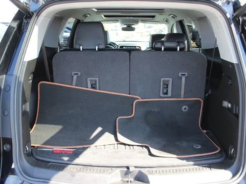 Used 2021 GMC Acadia AT4 AWD/4WD image 27
