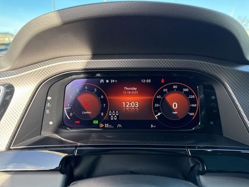 New 2026 Volkswagen Atlas Peak Edition image 15