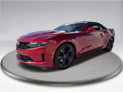 Used 2023 Chevrolet Camaro LT RWD image 16