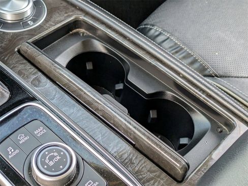 Used 2024 INFINITI QX80 Luxe image 19