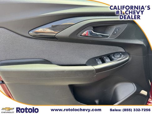 Used 2023 Chevrolet TrailBlazer LT FWD image 15
