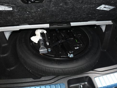 New 2026 Mercedes-Benz GLS 450 4MATIC image 31