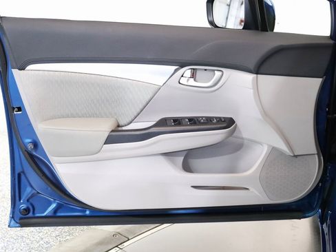 Used 2015 Honda Civic EX image 10