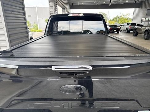 Used 2019 Ford F150 Lariat w/ Equipment Group 502A Luxury AWD/4WD image 7