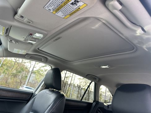 Used 2018 Subaru Outback 2.5i Limited image 28