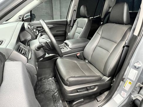 Used 2025 Honda Ridgeline RTL image 7