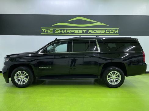 Used 2020 Chevrolet Suburban LT image 6
