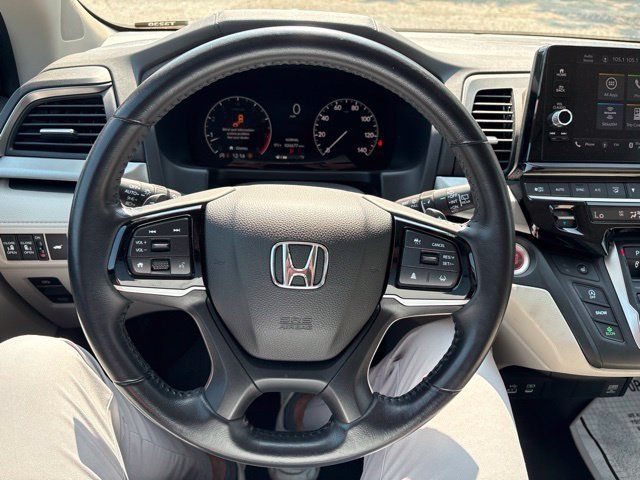 Used 2025 Honda Odyssey EX-L image 9