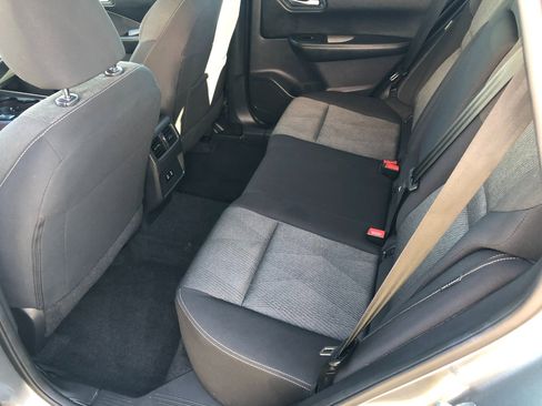 Used 2024 Nissan Rogue SV image 24