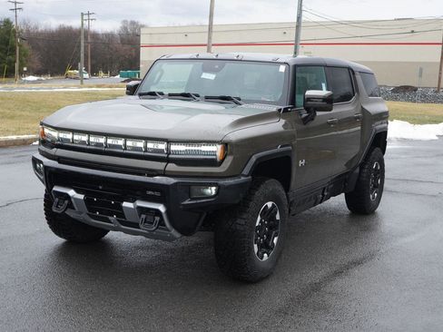 New 2024 GMC Hummer EV 2X w/ Extreme Off-Road Package image 8