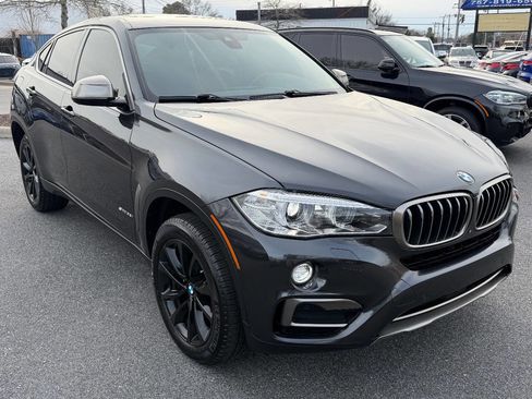 Used 2017 BMW X6 sDrive35i image 3
