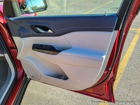 Used 2021 GMC Acadia Denali w/ Denali Ultimate Package image 35