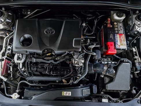 Used 2021 Toyota Camry SE image 11