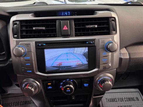 Used 2014 Toyota 4Runner SR5 Premium w/ Convenience Package AWD/4WD image 25