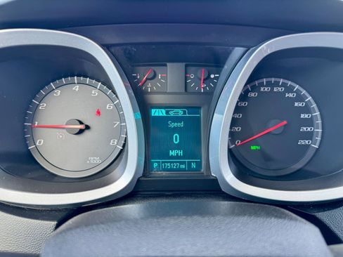 Used 2015 Chevrolet Equinox LT image 21