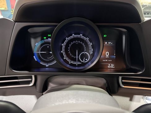 Used 2021 Hyundai Elantra Blue image 16