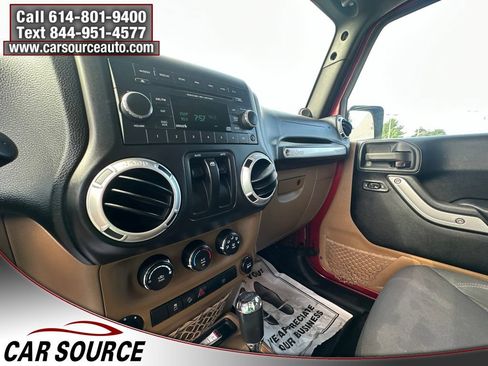 Used 2013 Jeep Wrangler Sahara w/ Dual Top Group AWD/4WD image 12