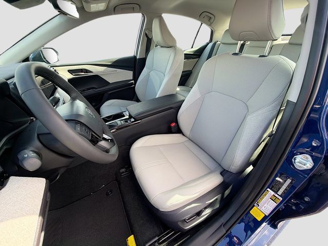 Used 2026 Toyota Camry XLE FWD image 22