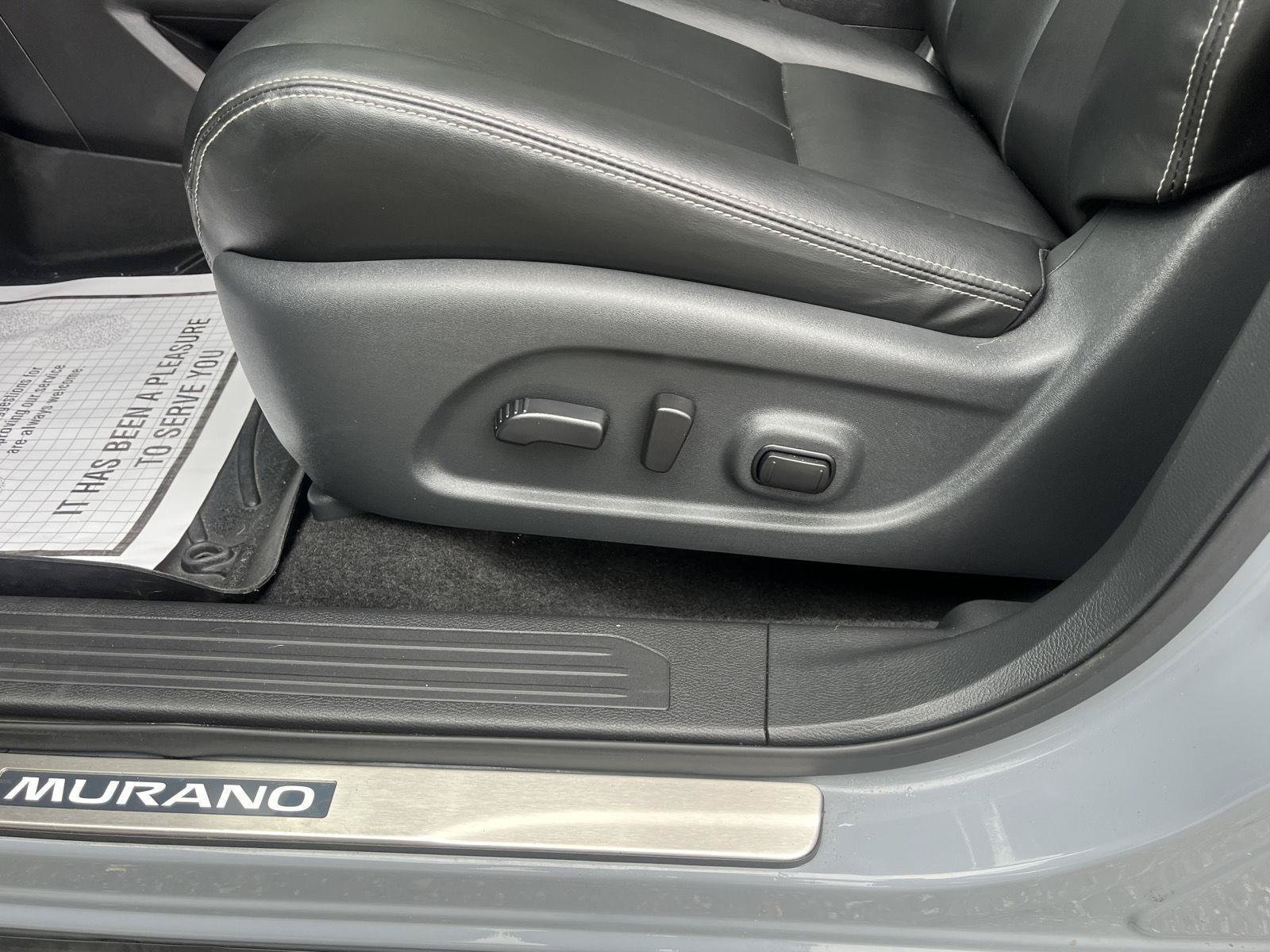 Certified 2024 Nissan Murano SV w/ SV Midnight Edition Package AWD/4WD image 20
