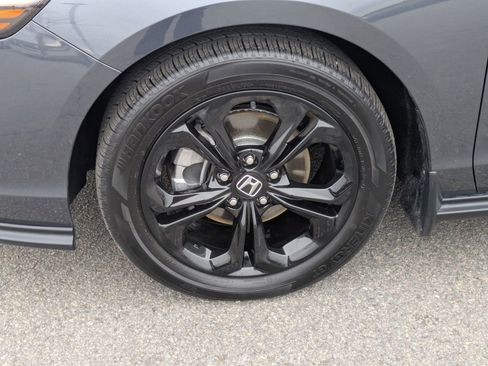 Used 2025 Honda Accord SE image 11