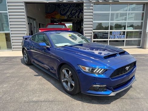 Used 2015 Ford Mustang Coupe w/ Equipment Group 051A RWD image 4