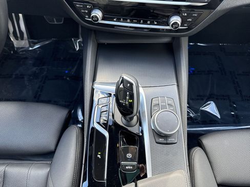 Used 2021 BMW 540i xDrive 540i xDrive w/ M Sport Package image 22