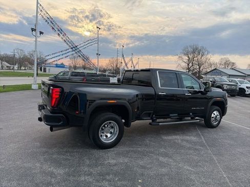 Used 2024 GMC Sierra 3500 Denali w/ Denali Reserve Package image 18