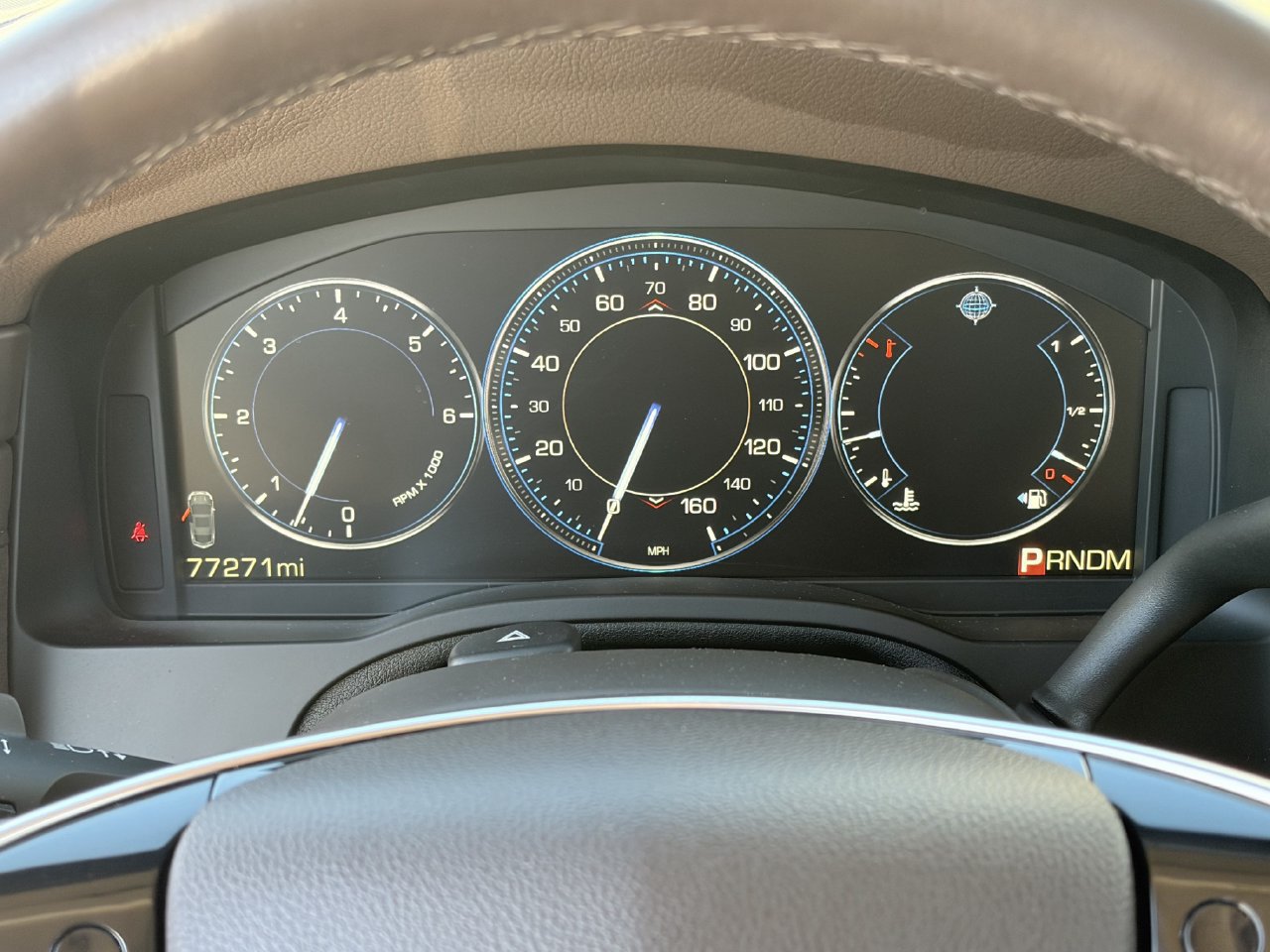 Used 2015 Cadillac Escalade Luxury RWD image 24