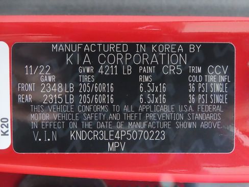 Used 2023 Kia Niro EX image 36