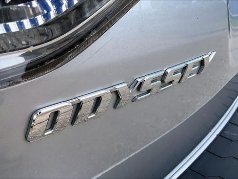 Used 2014 Honda Odyssey EX image 30