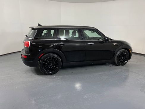 Used 2017 MINI Cooper Clubman image 6