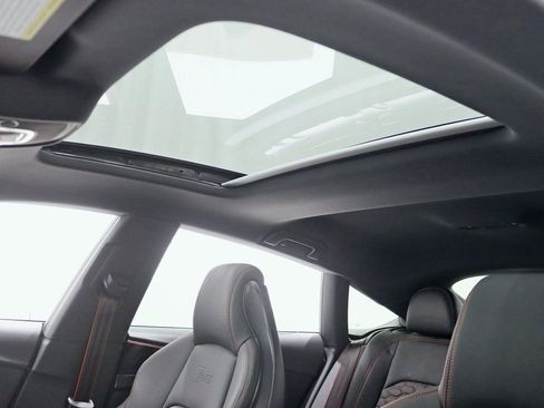 Used 2023 Audi RS 5 Sportback w/ Dynamic Package image 31