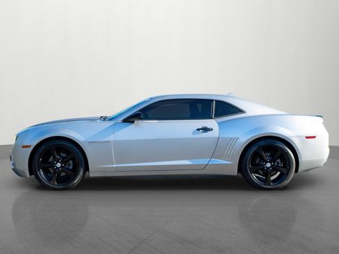 Used 2013 Chevrolet Camaro LT w/ RS Package RWD image 4