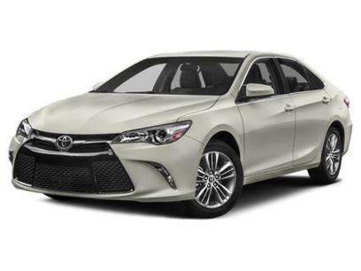 Used 2015 Toyota Camry SE