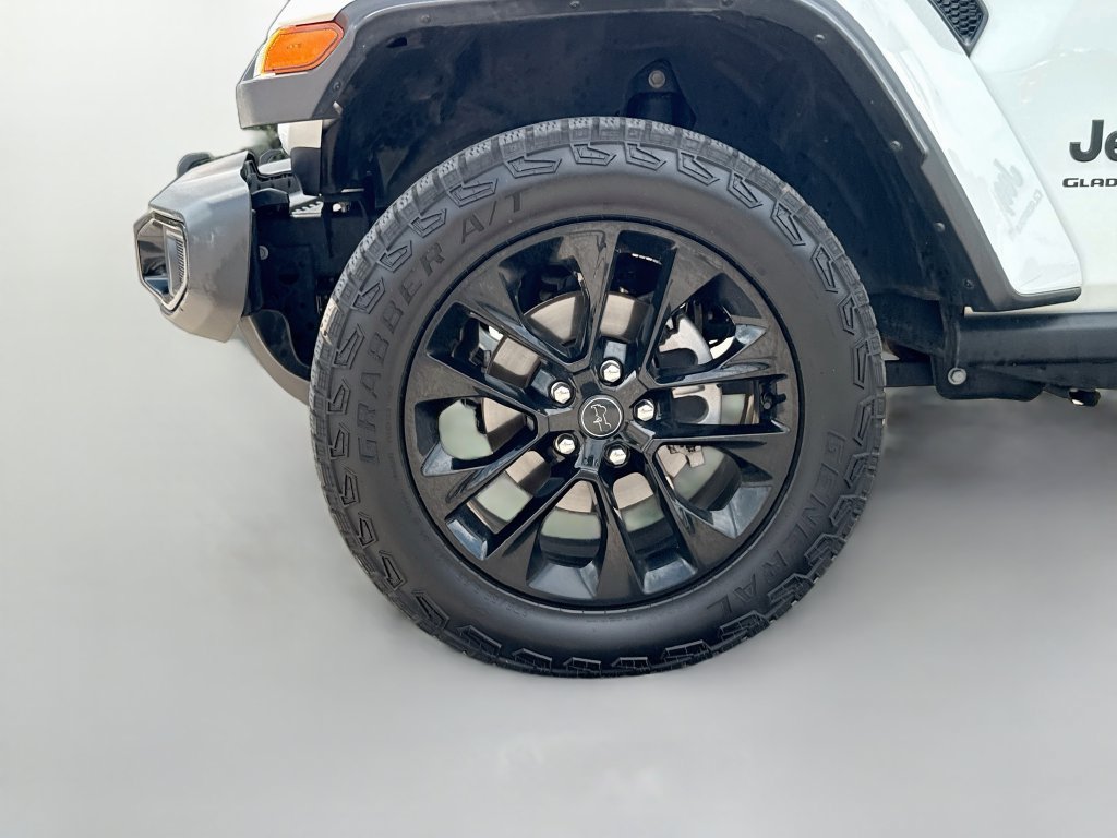 Used 2025 Jeep Gladiator Sport AWD/4WD image 33