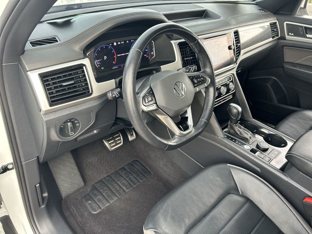 Used 2021 Volkswagen Atlas Cross Sport SEL Premium R-Line AWD/4WD image 15