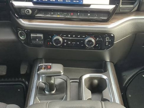 Used 2022 Chevrolet Silverado 1500 RST w/ Convenience Package II image 19