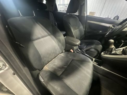 Used 2009 Toyota Matrix FWD image 32
