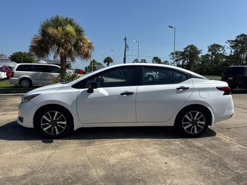 Used 2024 Nissan Versa S w/ S Plus Package FWD image 6