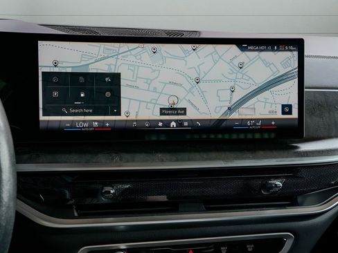 Used 2024 BMW X5 sDrive40i image 42