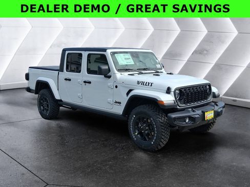 New 2025 Jeep Gladiator Sport AWD/4WD image 8